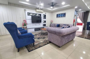 Hani Raisha Homestay, Seksyen 7 Shah Alam